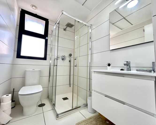 Image No.16-2 Bed Apartment for sale