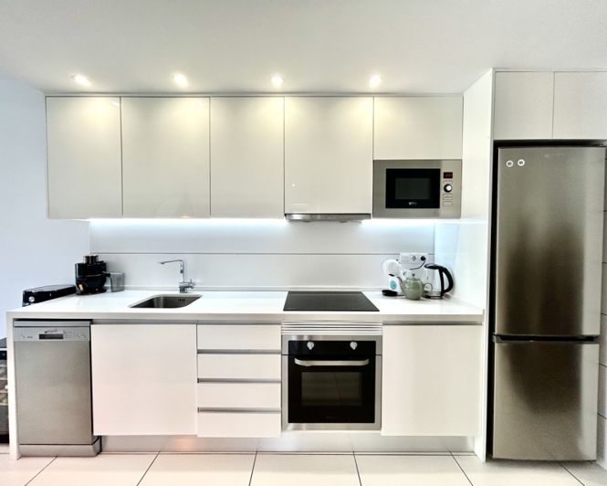 Image No.8-2 Bed Apartment for sale