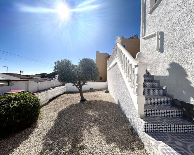 Image No.29-Villa de 2 chambres à vendre à Villamartin