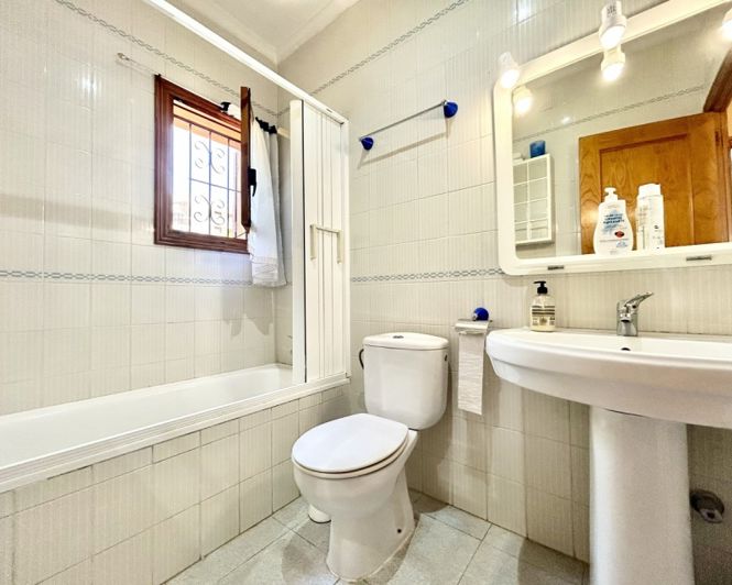 Image No.23-3 Bed Villa for sale