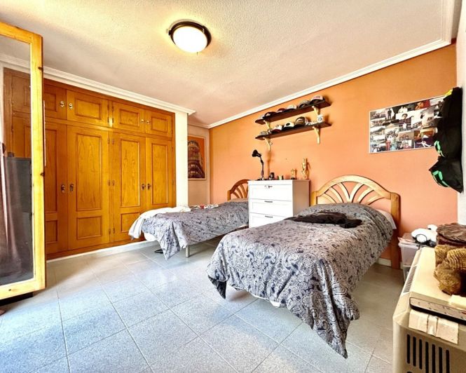 Image No.28-3 Bed Villa for sale