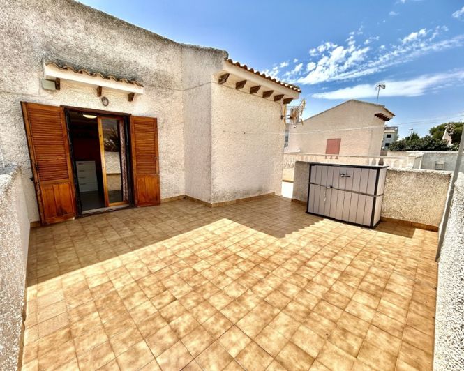 Image No.33-3 Bed Villa for sale