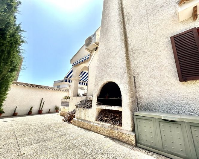 Image No.42-3 Bed Villa for sale