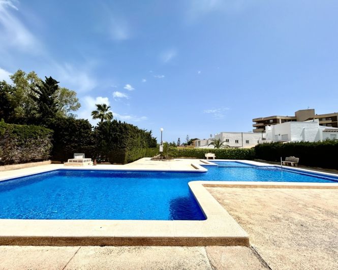 Image No.8-3 Bed Villa for sale