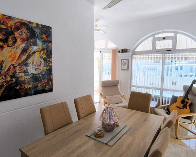 Image No.18-3 Bed Villa for sale