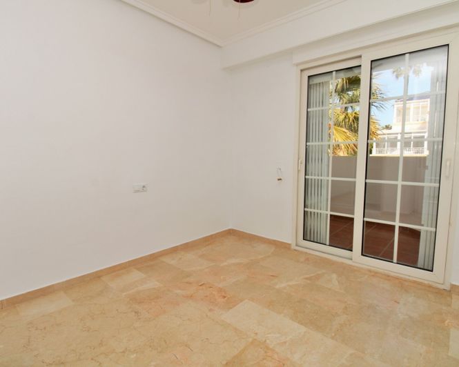 Image No.20-Maison de ville de 3 chambres à vendre à Villamartin