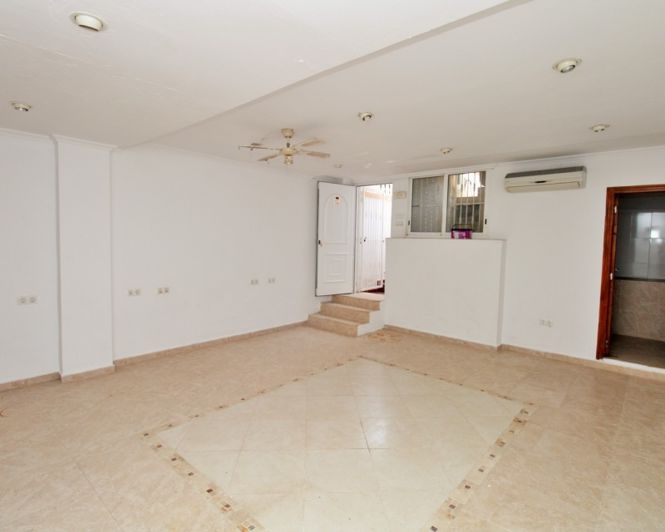 Image No.30-Maison de ville de 3 chambres à vendre à Villamartin