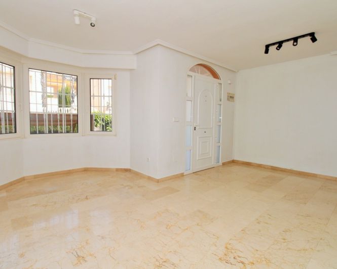 Image No.5-Maison de ville de 3 chambres à vendre à Villamartin