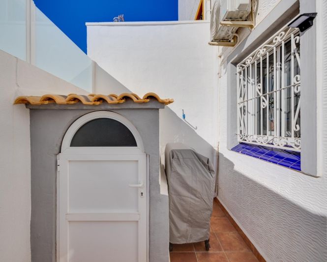 Image No.11-3 Bed Villa for sale