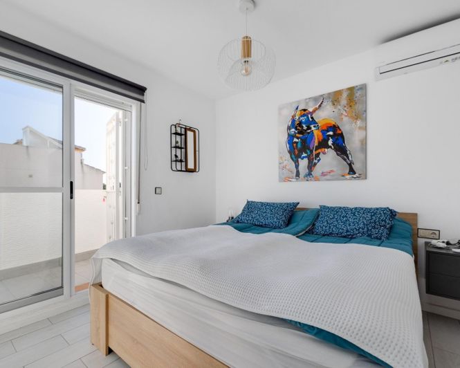 Image No.34-3 Bed Villa for sale