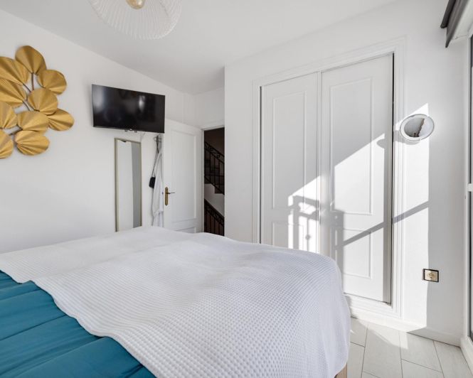 Image No.36-3 Bed Villa for sale