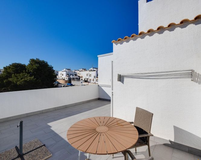 Image No.41-3 Bed Villa for sale