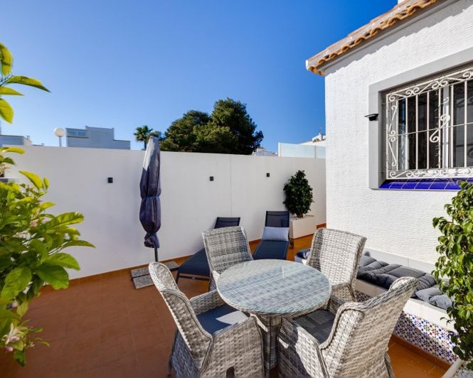 Image No.8-3 Bed Villa for sale