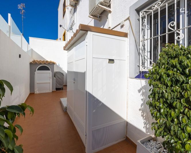 Image No.9-3 Bed Villa for sale