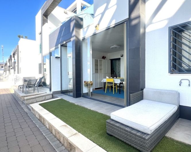 Image No.18-2 Bed Apartment for sale