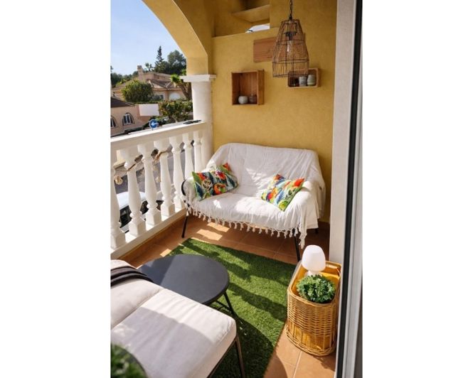 Image No.14-2 Bed Townhouse for sale