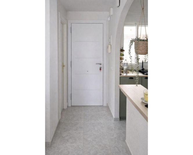 Image No.15-2 Bed Townhouse for sale