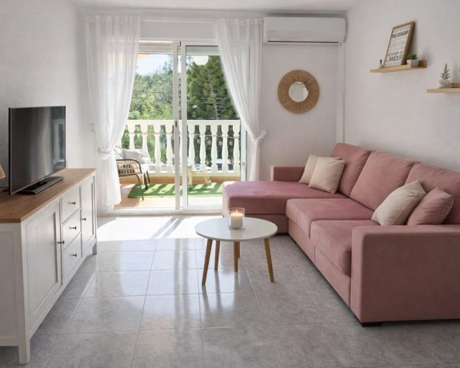 Image No.3-2 Bed Townhouse for sale