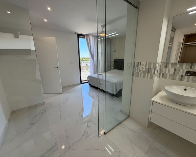 Image No.21-3 Bed Villa for sale