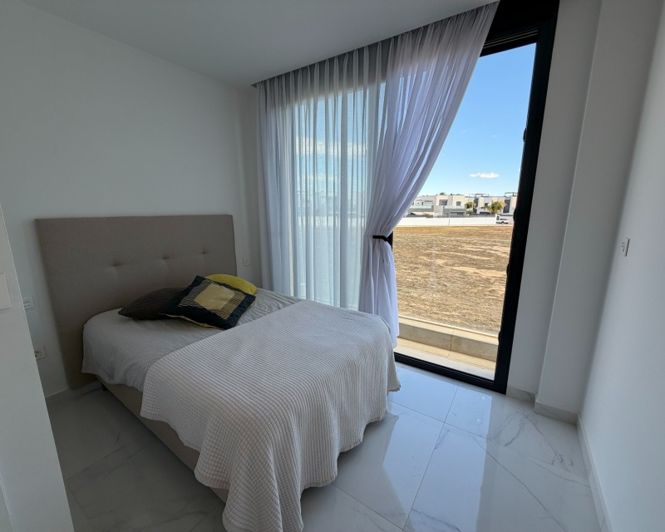Image No.22-3 Bed Villa for sale