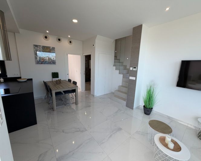 Image No.8-3 Bed Villa for sale
