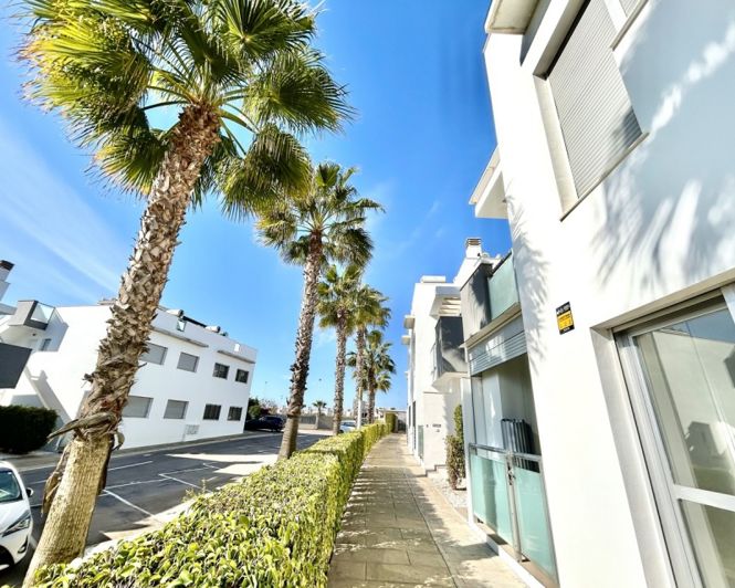 Image No.37-2 Bed Apartment for sale