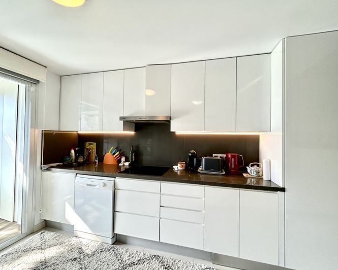 Image No.8-2 Bed Apartment for sale