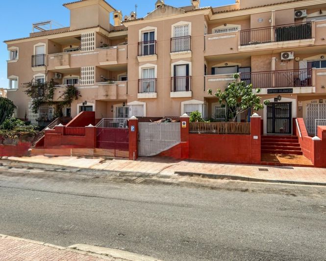 Image No.4-2 Bed Townhouse for sale