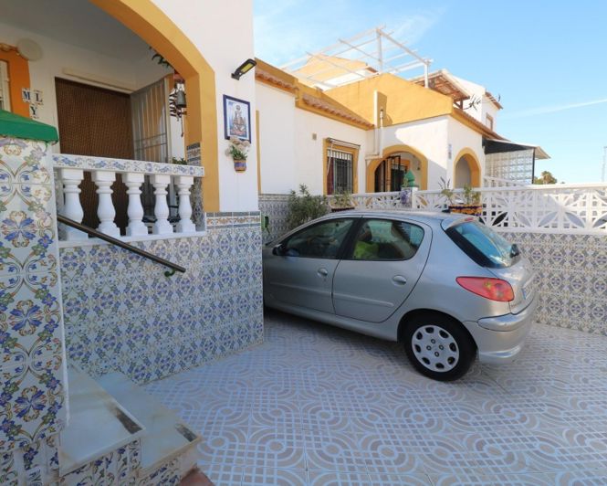 Image No.5-Bungalow de 2 chambres à vendre à Torrevieja