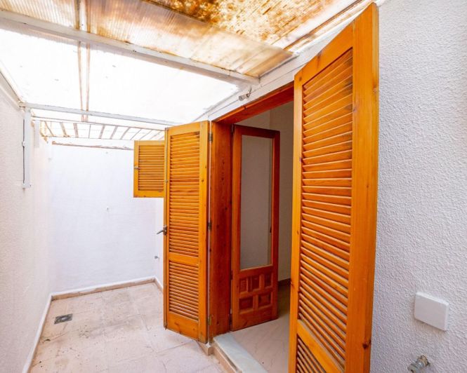 Image No.18-1 Bed Apartment for sale