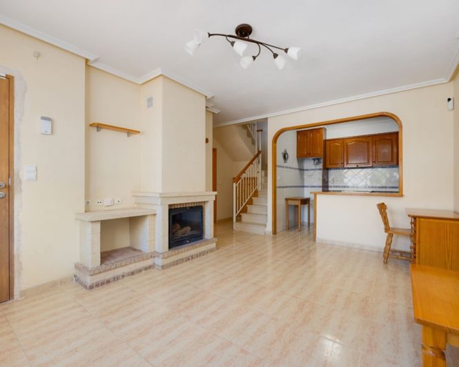 Image No.3-3 Bed Townhouse for sale