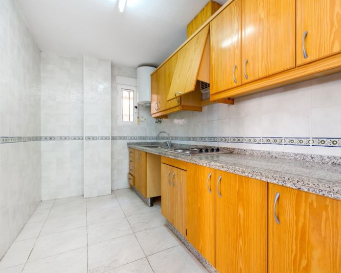 Image No.22-2 Bed Apartment for sale