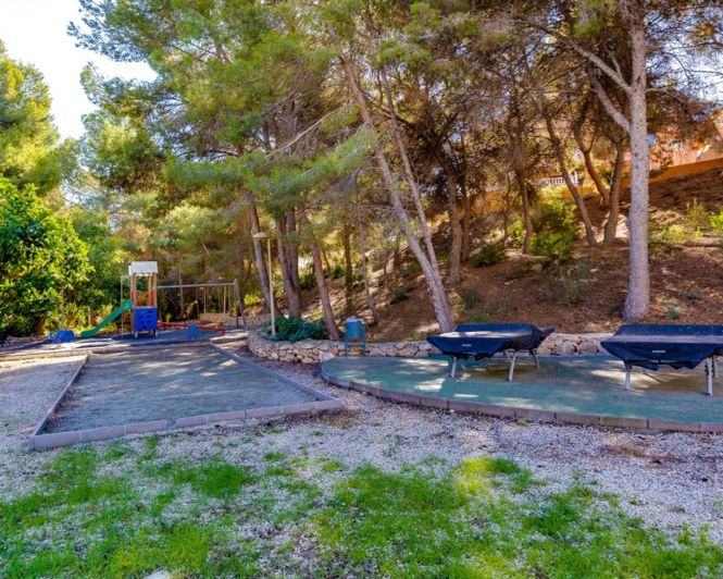 Image No.45-2 Bed Apartment for sale