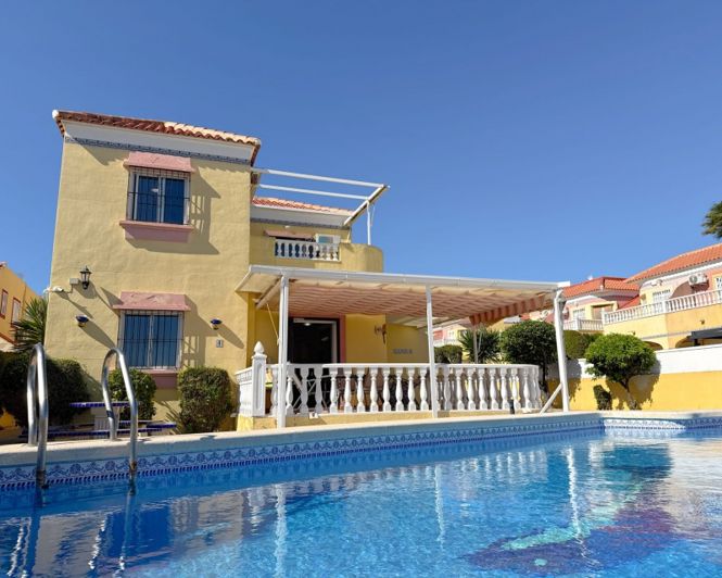 Image No.31-Villa de 3 chambres à vendre à Cabo Roig