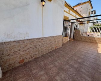 1444582lg