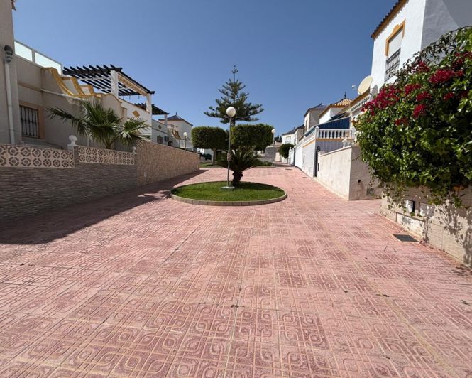 Image No.32-4 Bed Villa for sale