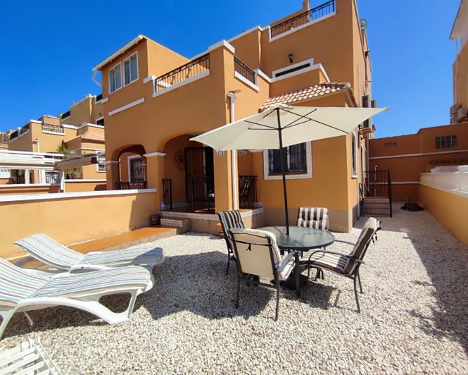 Image No.12-3 Bed Villa for sale
