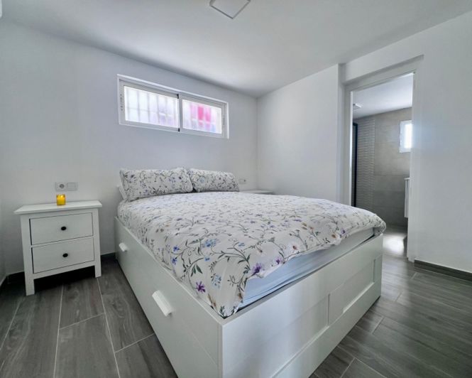 Image No.32-5 Bed Villa for sale