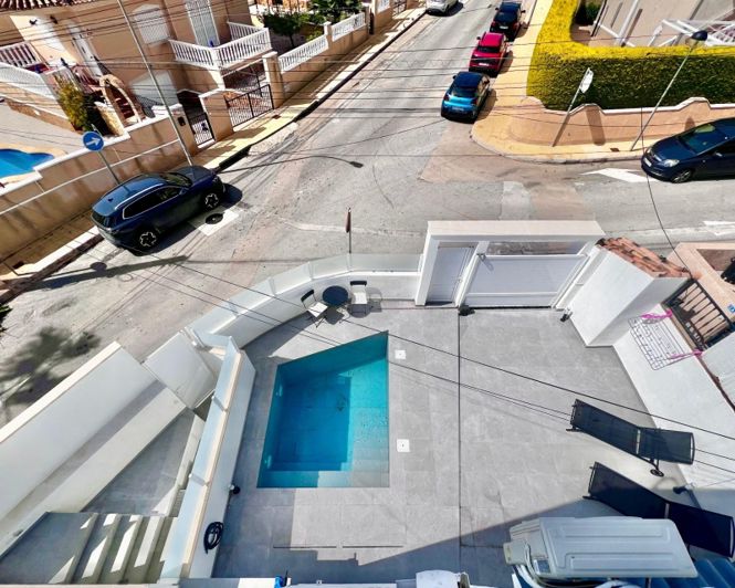 Image No.43-5 Bed Villa for sale