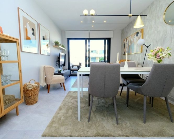 Image No.8-2 Bed Apartment for sale