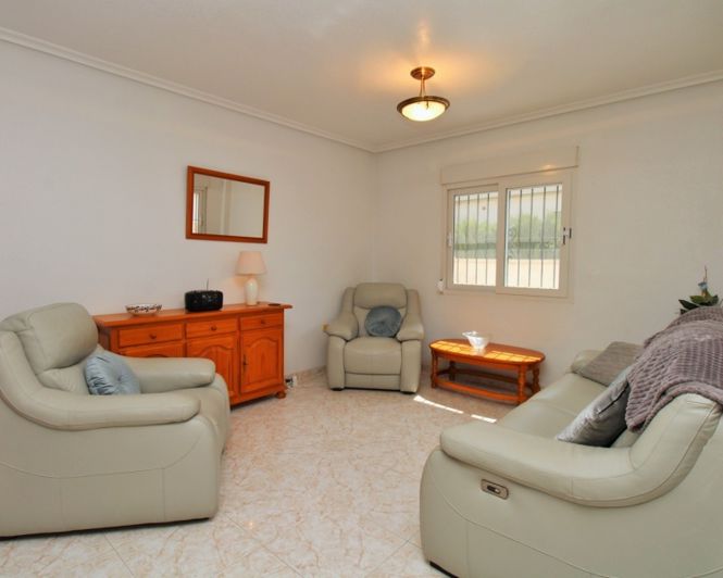 Image No.9-3 Bed Villa for sale