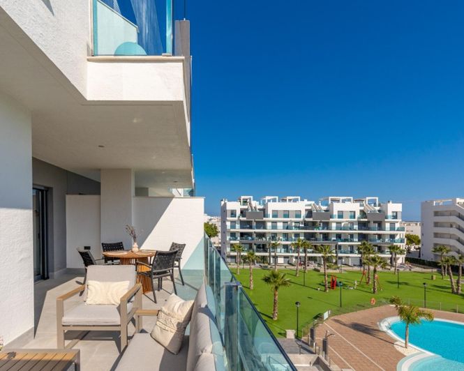 Image No.33-2 Bed Apartment for sale