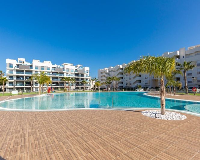 Image No.44-2 Bed Apartment for sale