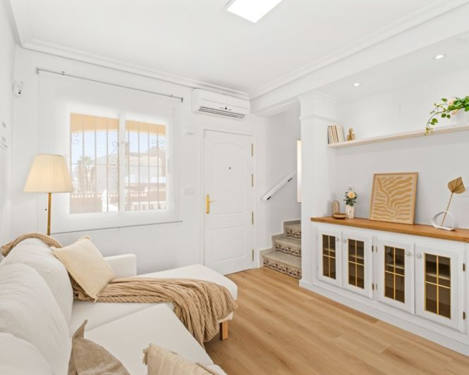 Image No.18-2 Bed Townhouse for sale