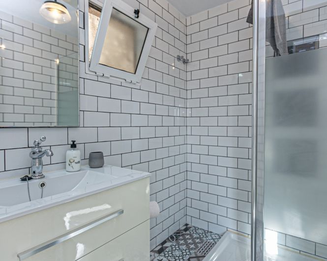 Image No.46-2 Bed Townhouse for sale