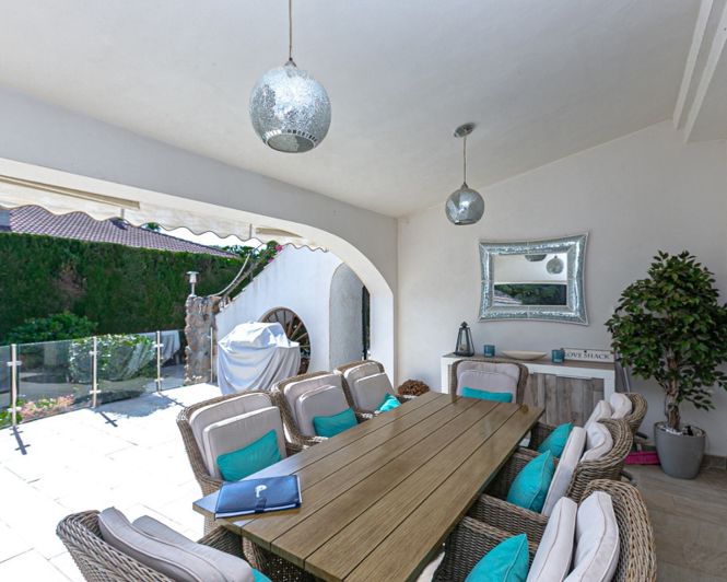 Image No.10-6 Bed Villa for sale