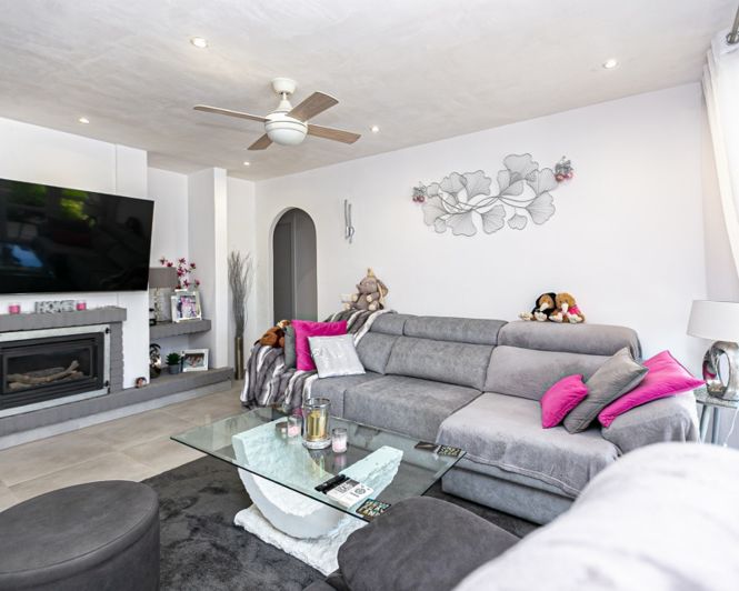 Image No.18-6 Bed Villa for sale