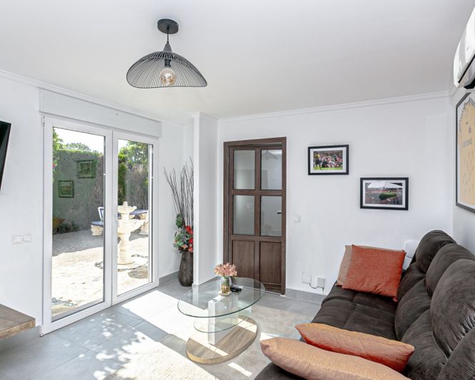 Image No.36-6 Bed Villa for sale