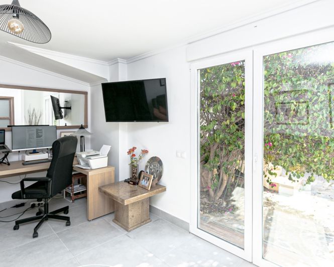 Image No.37-6 Bed Villa for sale