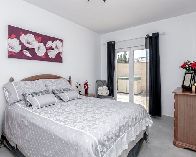 Image No.43-6 Bed Villa for sale